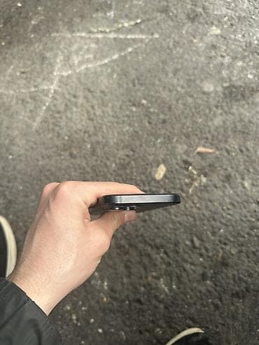 iphone 13 mini qiyməti: IPhone 15, Qara — 6