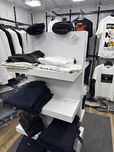 вешалка для одежды напольная: Mağaza üçün sərgi stendi – 2 tərəfli, çoxrafalı -Bütöv en/60sm.Bir — 5