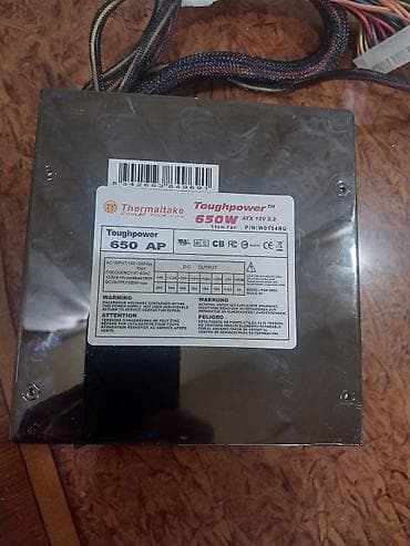 komputer notebook: Qida bloku Thermaltake, 650 W — 1