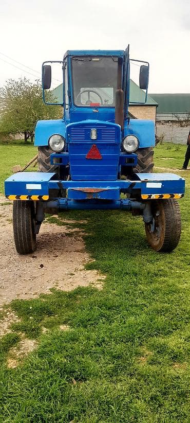 Traktor saz vəziyyətdədir sənədləri qaydasında! real alıcılar əlaqə