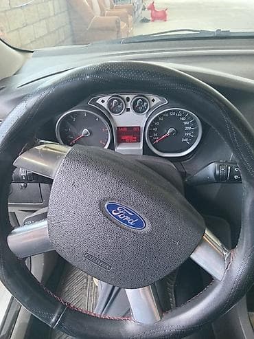 masin satis sayti: Ford Focus: 1.6 l | 2008 il 408060 km Universal — 8