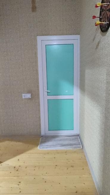 yeni emlak ucuz kiraye evler: Kirayə üçün 1 otaqlı ve bir metbexdn ibaret, tam mebel və məişət — 5