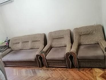 Işlənmişdi 1 divan 2 kreslo Cəmi 55 Azn !!! ünan 20 yanvar altı lalafo.az -da Işlənmişdi 1 divan 2 kreslo Cəmi 55 Azn !!! ünan 20 yanvar altı