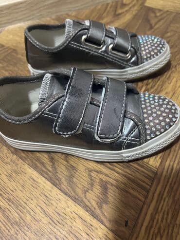 Cinslər və şalvarlar: 30 ölçü qız ayakkabısı Türk malı Az geyilib — 4