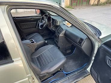 VAZ (LADA) 2110: 1.6 l | 2002 il 122137 km Sedan — 2
