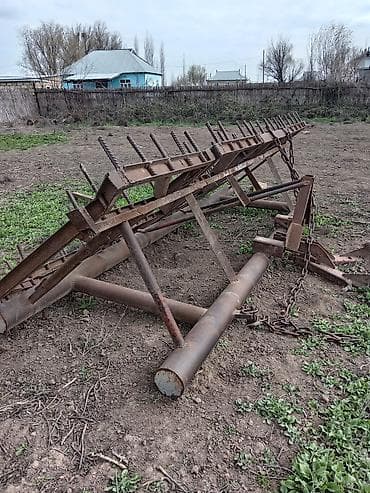 Moyka avadanlığı: YTO-1204 təkərli traktor və qoşma kotan - Model: YTO-1204 (4x4) - — 9