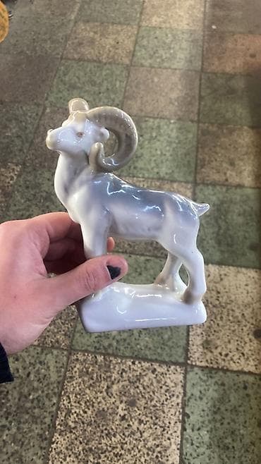 maral sekli cekmek: Fiqur, Keramika, rəng - Ağ — 2