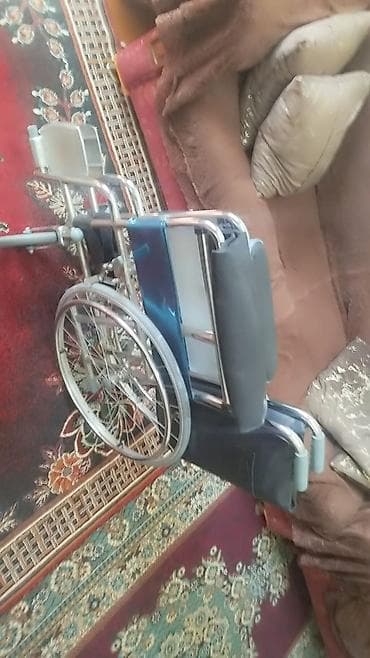 əl arabasi: Təkərli əlil arabası - Konstruksiya: yüngül və davamlı metal şassi — 5