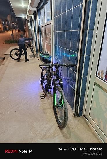 velosiped ucun isiqlar: STRİM 26 lıq satılır. Əlaqə üçün Whatsapp 0993011915 Üsdündə nə — 2