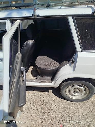 vaz 2106 oturacaqlar: VAZ 2104 universal, ağ rəng - Kuzov: 5 qapılı universal — 5
