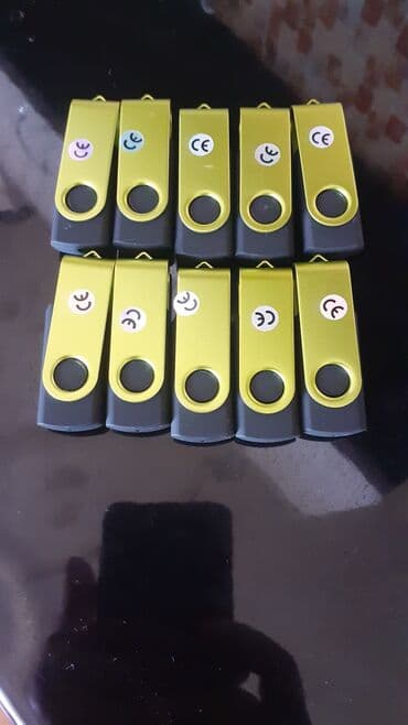maşın monitoru: Məhsul: USB fleş yaddaşlar (10 ədəd dəst) Təsvir: - Rəng — 1