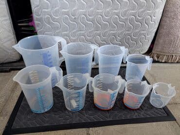 Mətbəx aksesuarları: Ölçü qrafinləri dəsti – şəffaf plastik, tutacaqlı və tökmə ağızlı - — 9