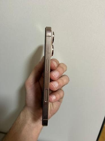 not 12 pro ikinci el: IPhone 16 Pro, 256 GB, Natural Titanium, Face ID — 3