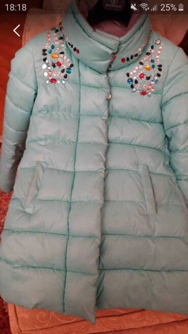 Çox gozel ve orijinal achiq mavi (mint color) rengde kurtka-bolonka. L lalafo.az -da Çox gozel ve orijinal achiq mavi (mint color) rengde kurtka-bolonka. L