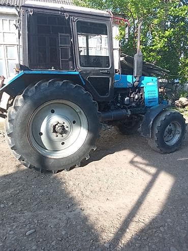 qazel radiatoru: Belarus 892 traktor - Marka/model: Belarus 892 (ön paneldə və kapotda — 3