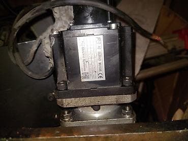 elektrik pompa: Servo mator — 4