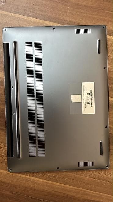 apple notebook: Huawei noutbuk – şık boz metal gövdə, incə və yüngül dizayn. Əsas — 1