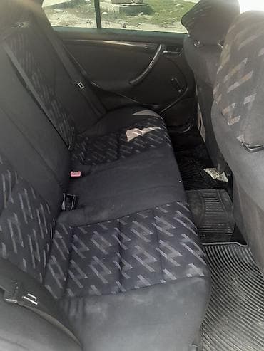 xrom kalpak: Mercedes-Benz C-Seriya Universal (W202) – gümüşü rəngdə, stansiyon — 4