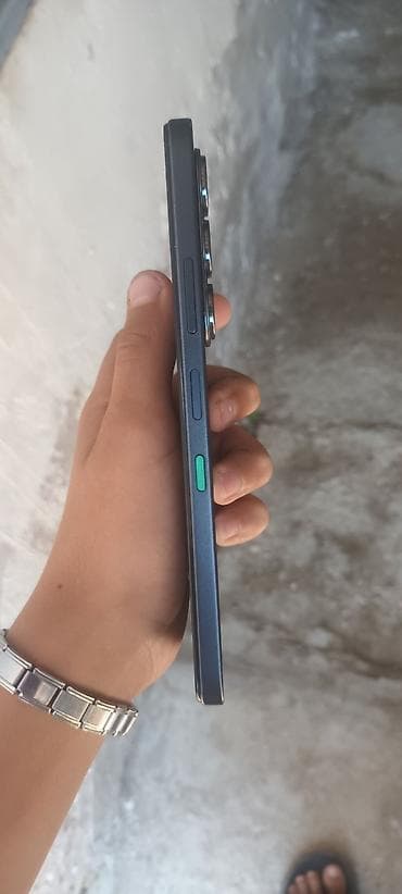 modem usb: Satılır: Android smartfon Xüsusiyyətlər və detallı təsvir: - Korpus — 1