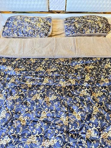 bambu tekstil: Yataq üçün Yeni rəng - Qızılı Yataq örtüyü — 1