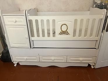 Uşaq beşiyi – kombinə edilmiş model Bebeco firmasi 500azn alinib cox