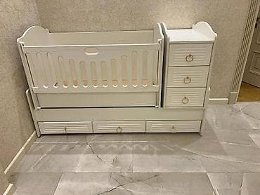 Məktəb çantaları: Yenidir. Heç istifadə olunmayıb. Sədərəkdən 380 manata alınıb — 1