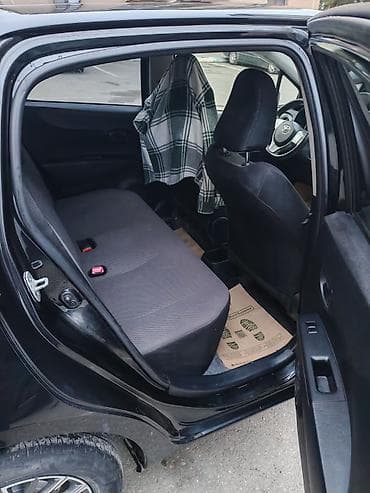 mini cooper 2019 qiymeti: Toyota Yaris: 1.3 l | 2012 il Hetçbek — 5