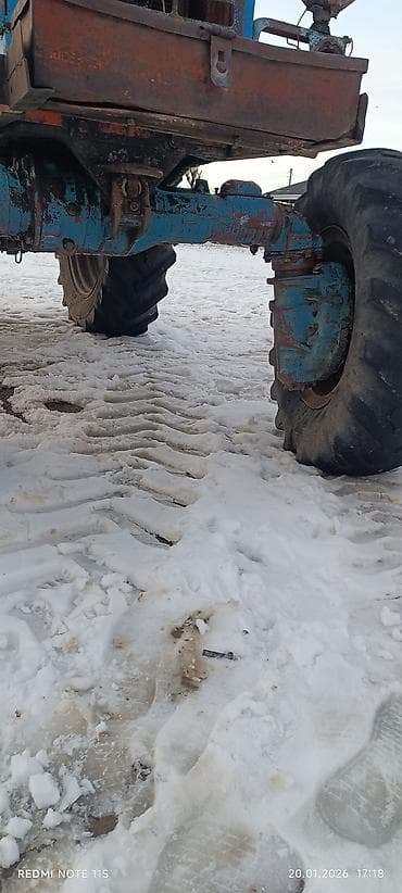 masın satışı: Traktor MTZ (Belarus) tipli, dörd təkərli, kabinalı. Texniki — 9