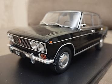 3D panellər: Lada 2103 1/24 ölcude VHİTEBOX firması model təzədi — 2