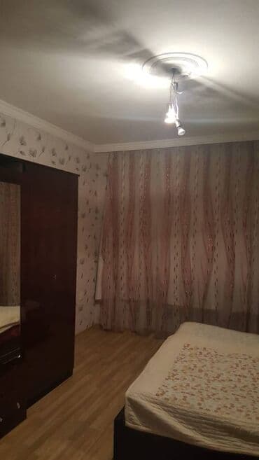 Nərimanov metrosunun yaxınlığında 5 mertebeli binanın 4-cü