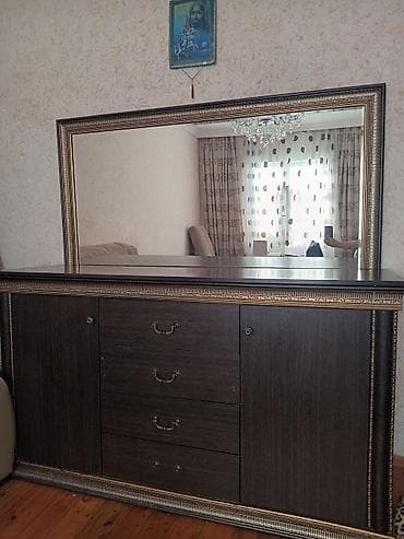 Güzgülü lalafo.az -da Güzgülü