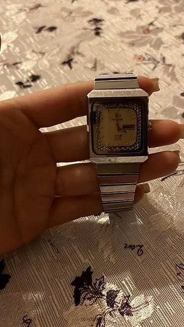 CERRUTI 1881 kişi qol saatı - Dizayn: Uzunsov, qabarıq düzbucaqlı — 5