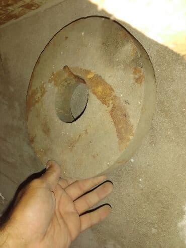 Yonqu daşi.ic diametr 80mmcöl diametr 300mm,qalinliq 40mm