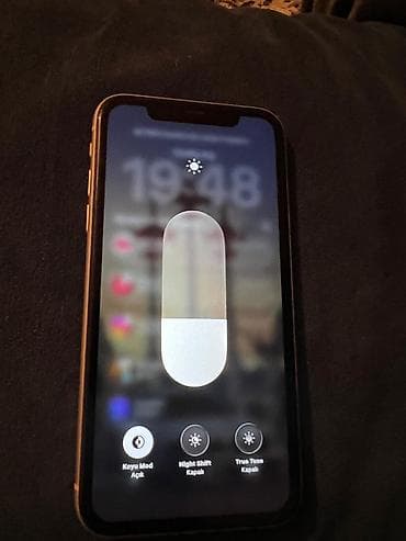 iphone 11 pro islenmis: IPhone 11, Qara, Face ID — 4