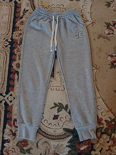 Boz rəngli idman şalvarı - Model: klassik jogger kəsim - Material