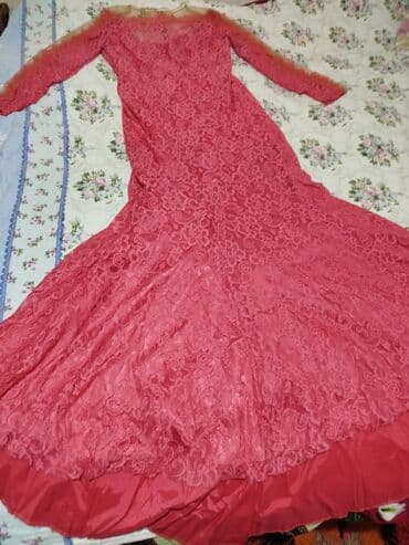 ağ don modelləri: Qadın geyimləri dəsti - Qırmızı qısa don: Dizə qədər uzunluq, yarı — 5