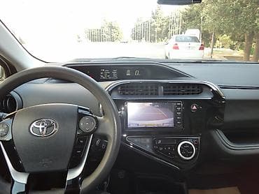 Toyota Aqua: 1.5 l | 2020 il Hetçbek — 10