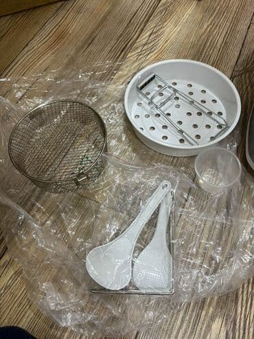 Кухонные плиты и варочные поверхности: Redmond multibişirici Xüsusiyyətlər: - Rəng: ağ/gümüşü korpus, böyük — 3