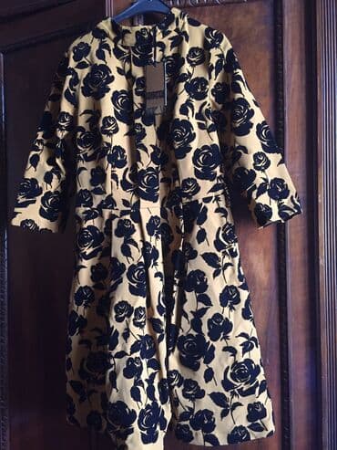 gul qurusu reng: Don - etiketli . bombaxt parcha, qalin . relyefli mexmer guller — 1