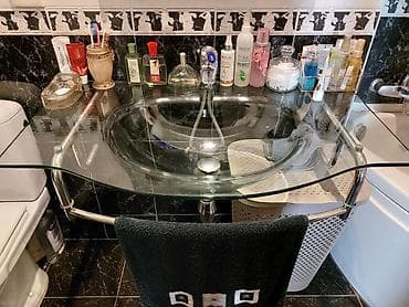 hamam ref: Продаётся стеклянная раковина из толстого стекла, с металлическими — 1