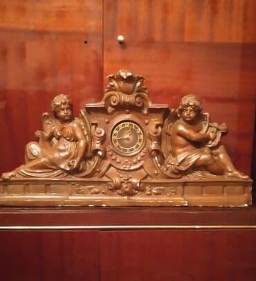 Masaüstü saatlar, Saniyə əqrəbi