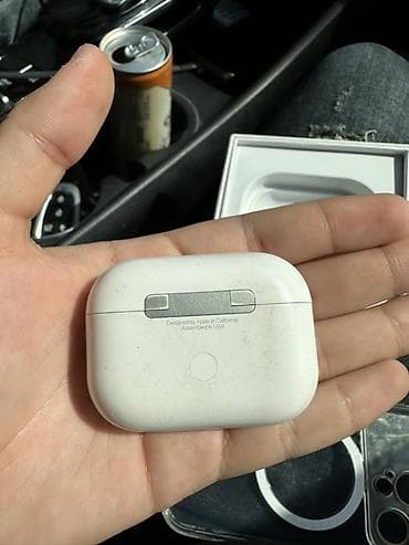 Qulaqcıqlar: Salam Airpods pro 2 karobkasi adapteri falan her sheyi var — 3