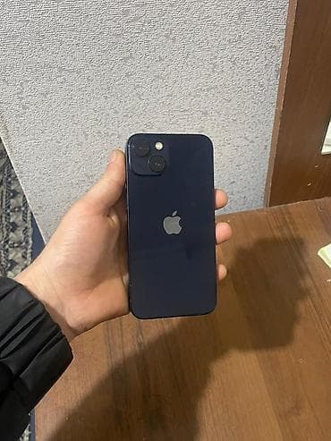 apple notebook: IPhone 13, 128 GB, Face ID — 2