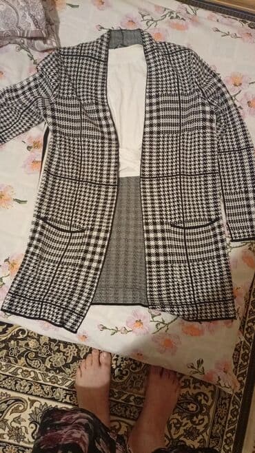 yupka kofta modelleri 2022: Qadın geyim dəsti – 4 ədəd 1) Krem rəngli uzunqol köynək - Metal snap — 5