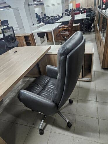 купить кресло для офиса: İşlənmiş, Təkərli, Dəri — 1
