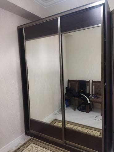 İşlənmiş, 2 qapılı, Güzgülü, Qəhvəyi, Taxta, Kupe, Düz dolab