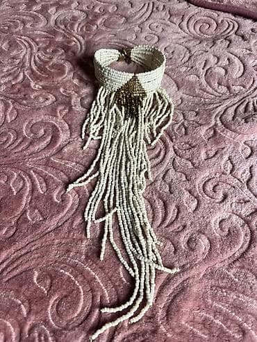 Boncuklu bohem üslublu boyunbağı (choker) - Rəng: əsasən krem-ağ