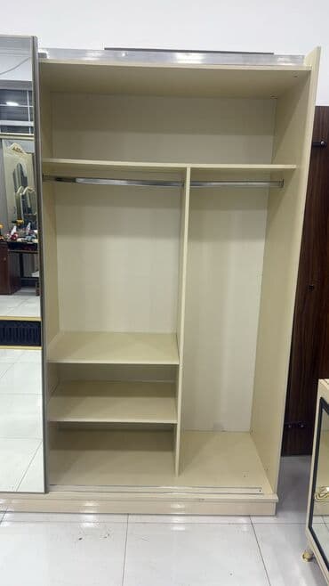 кухна мебели: Двуспальная кровать, Шкаф, Комод, Трюмо — 3