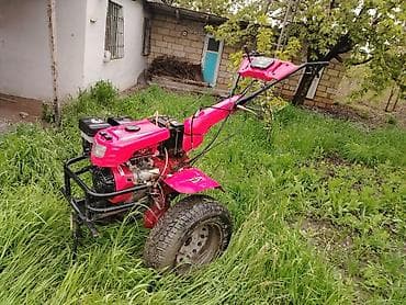skuter motor elektrik: KAMA iki təkərli mini traktor (motoblok) - Benzin mühərriki, üstündə — 1
