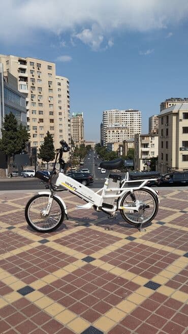 hoverboard qiymeti bakida: Yeni Elektrik samokat > 12", 501 - 750 Vt, 26 - 35 km/s, Ünvandan götürmə — 3